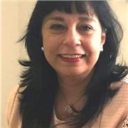 Maestra con experiencia en la comunicación interpersonal